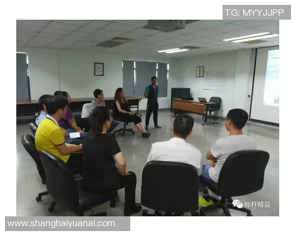 杭州羽毛球队在洲际杯中的团队协作表现分析与点评 杭州羽毛球队在洲际杯中的团队协作表现分析与点评