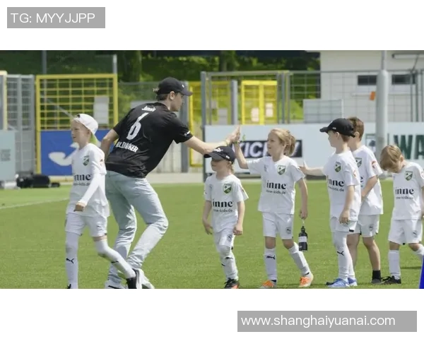 美联英语足球明星助力青少年成长与梦想实现的精彩旅程