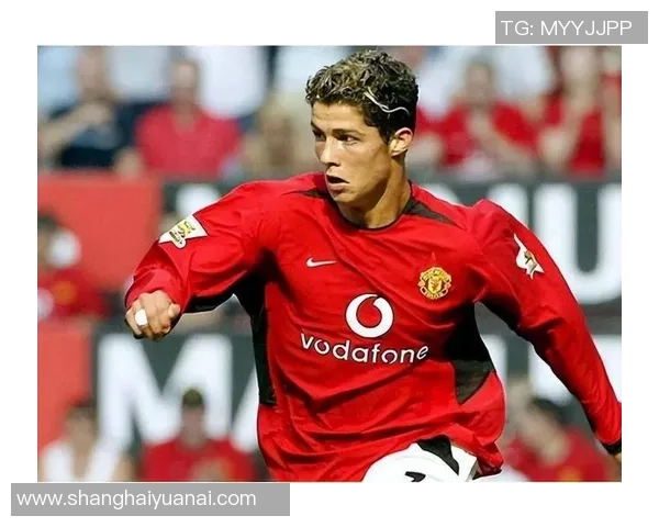 足球巨星C罗的辉煌历程与成就全解析 足球巨星C罗的辉煌历程与成就全解析