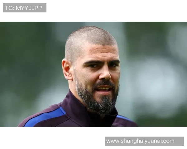 追忆德国足球传奇人物那些已逝的明星与他们的辉煌岁月 追忆德国足球传奇人物那些已逝的明星与他们的辉煌岁月