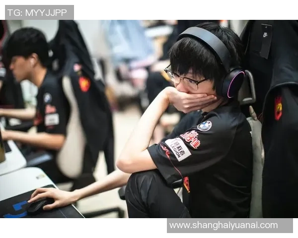 青年赛点评:FPX的速度表现 青年赛点评:FPX的速度表现